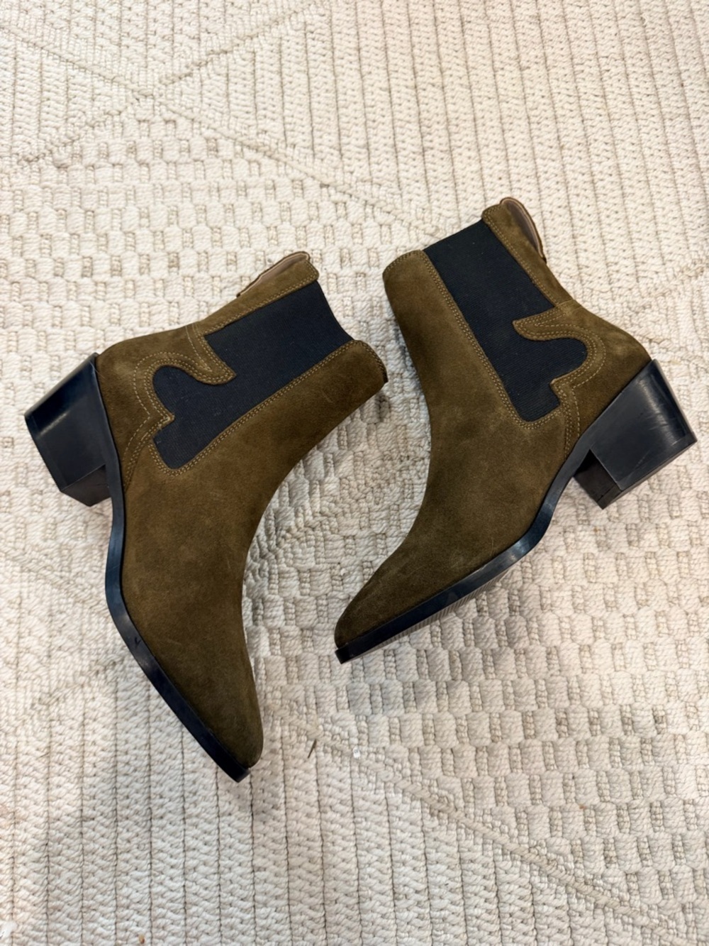 AllSaints Kara Chelsea Boots - Picture 5 of 8